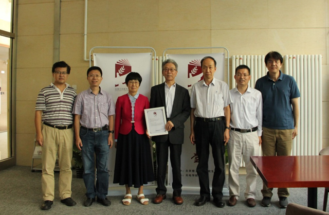 老哥俱乐部-老哥必备的交流社区