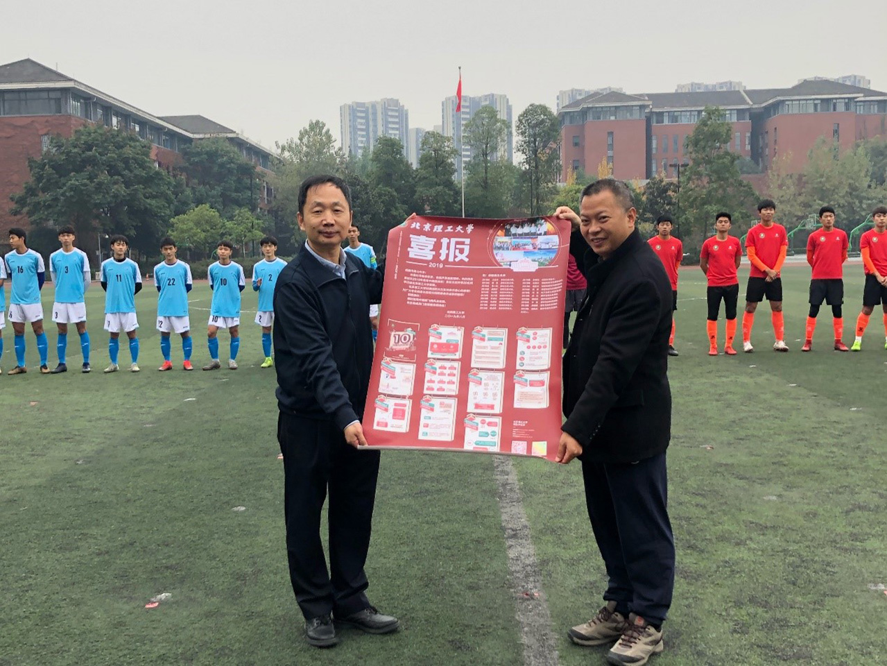 老哥俱乐部-老哥必备的交流社区