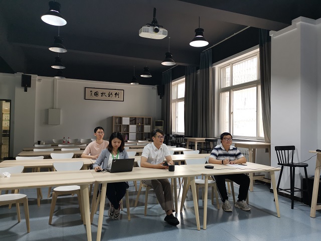 老哥俱乐部-老哥必备的交流社区