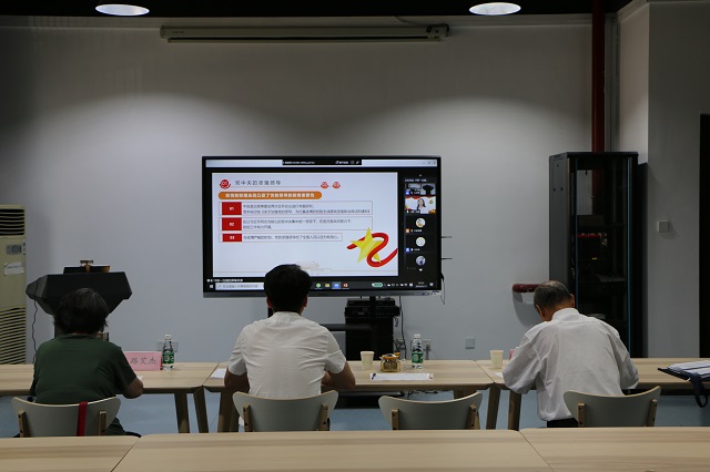 老哥俱乐部-老哥必备的交流社区