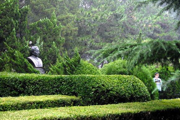 老哥俱乐部-老哥必备的交流社区