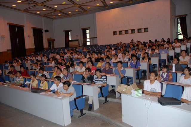 老哥俱乐部-老哥必备的交流社区