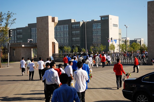 老哥俱乐部-老哥必备的交流社区