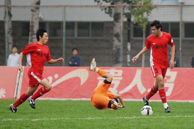 老哥俱乐部-老哥必备的交流社区