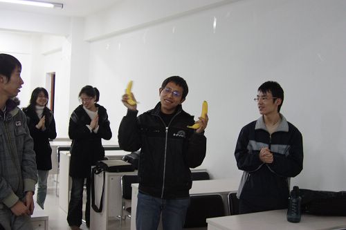 老哥俱乐部-老哥必备的交流社区