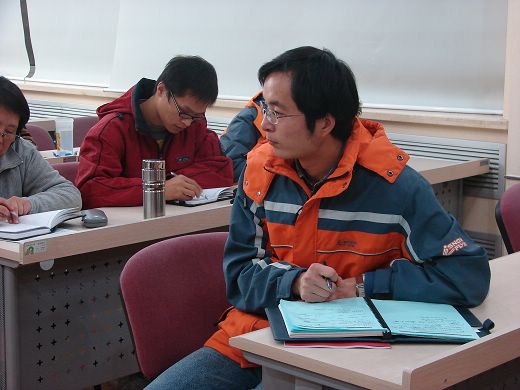 老哥俱乐部-老哥必备的交流社区