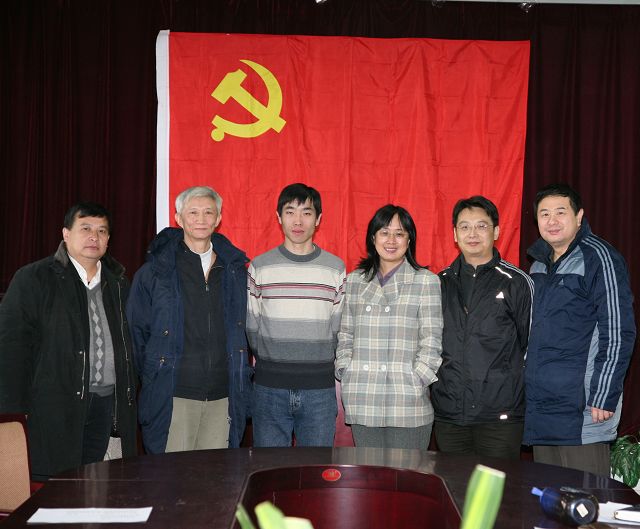 老哥俱乐部-老哥必备的交流社区