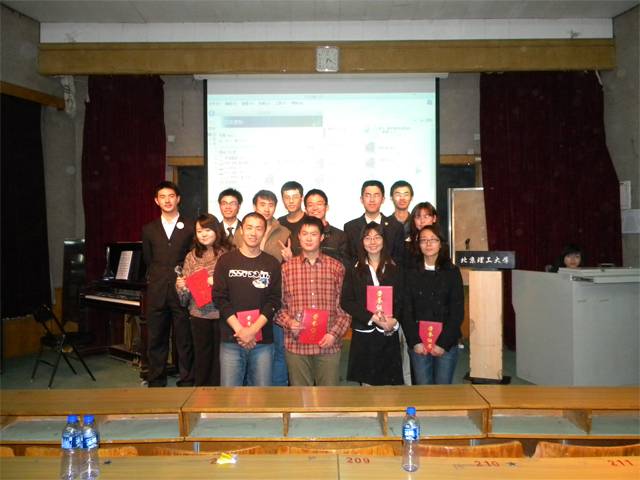 老哥俱乐部-老哥必备的交流社区