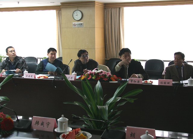 老哥俱乐部-老哥必备的交流社区