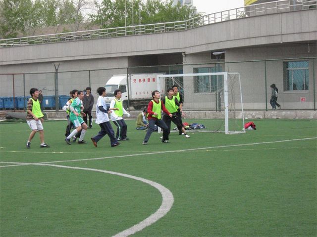 老哥俱乐部-老哥必备的交流社区