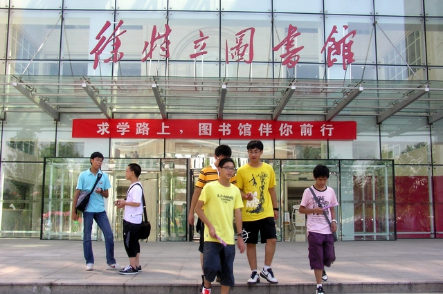 老哥俱乐部-老哥必备的交流社区