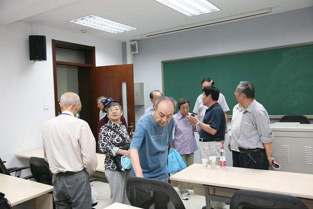 老哥俱乐部-老哥必备的交流社区