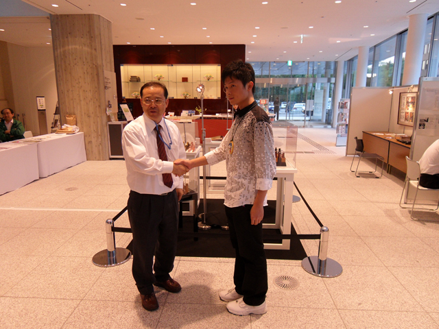 老哥俱乐部-老哥必备的交流社区