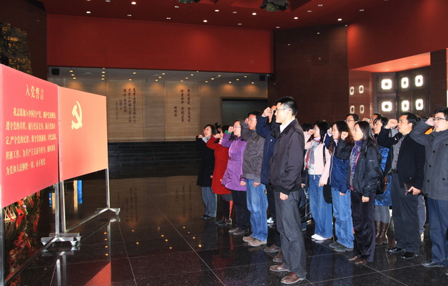 老哥俱乐部-老哥必备的交流社区