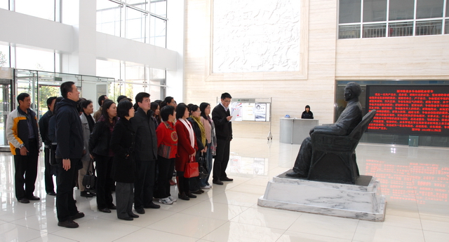 老哥俱乐部-老哥必备的交流社区