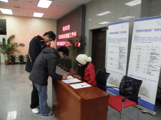 老哥俱乐部-老哥必备的交流社区