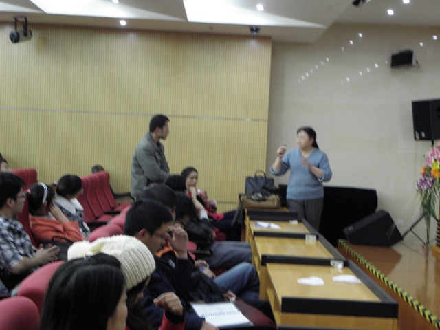 老哥俱乐部-老哥必备的交流社区