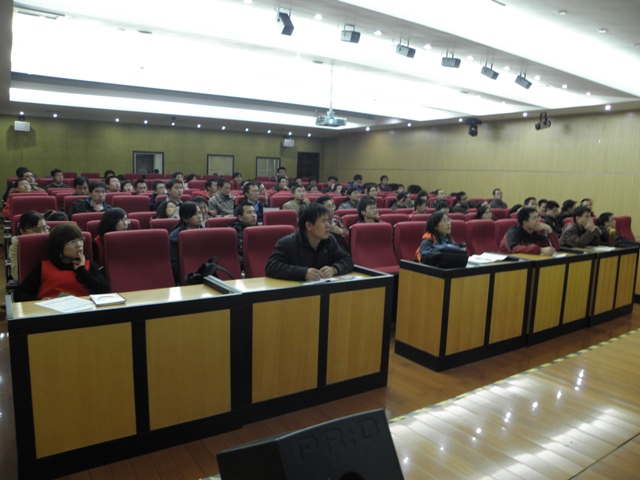 老哥俱乐部-老哥必备的交流社区