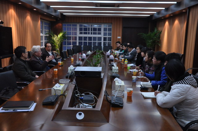 老哥俱乐部-老哥必备的交流社区