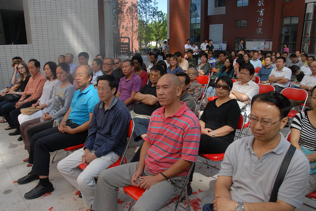 老哥俱乐部-老哥必备的交流社区