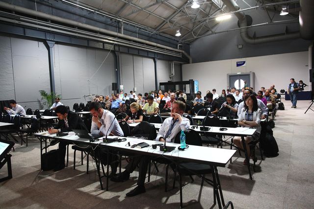 老哥俱乐部-老哥必备的交流社区