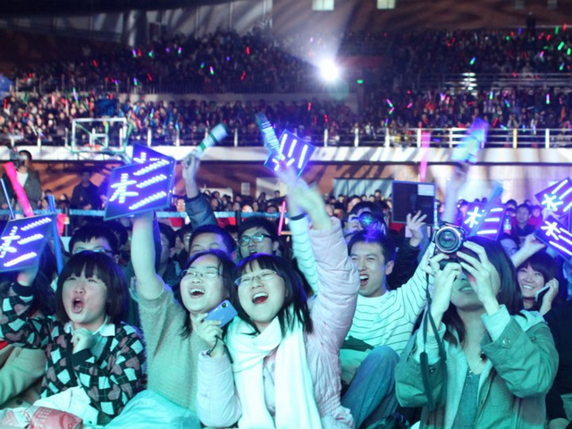 老哥俱乐部-老哥必备的交流社区