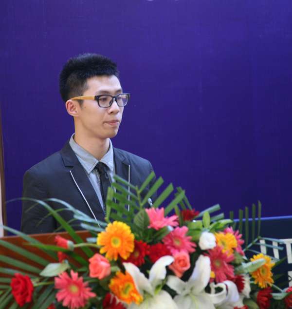 老哥俱乐部-老哥必备的交流社区