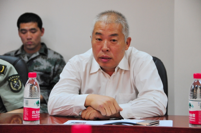 老哥俱乐部-老哥必备的交流社区