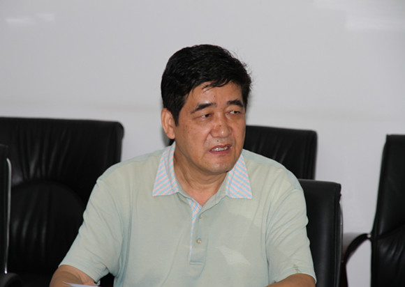 老哥俱乐部-老哥必备的交流社区