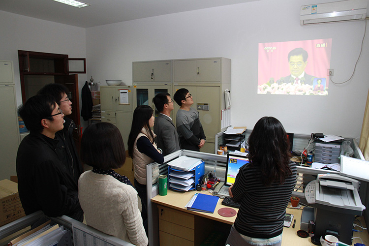 老哥俱乐部-老哥必备的交流社区