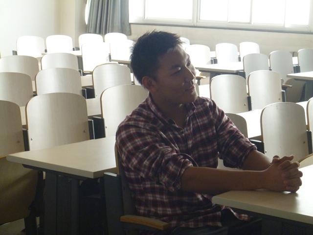 老哥俱乐部-老哥必备的交流社区