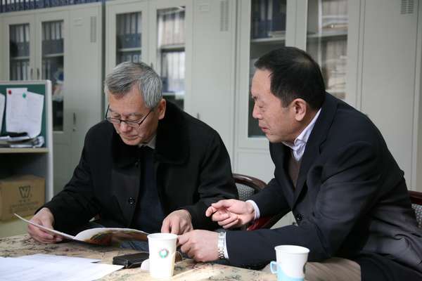 老哥俱乐部-老哥必备的交流社区