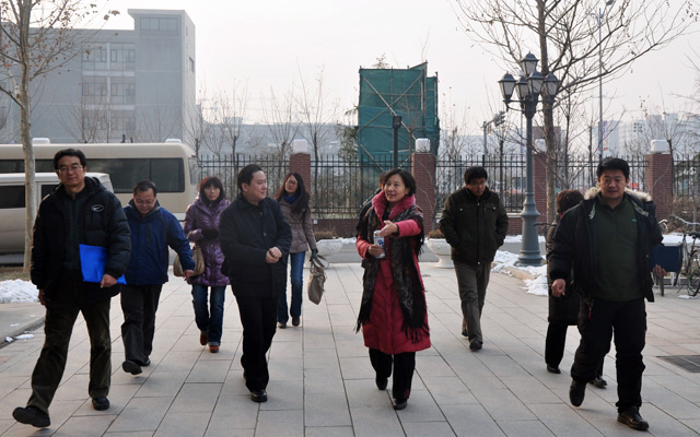 老哥俱乐部-老哥必备的交流社区