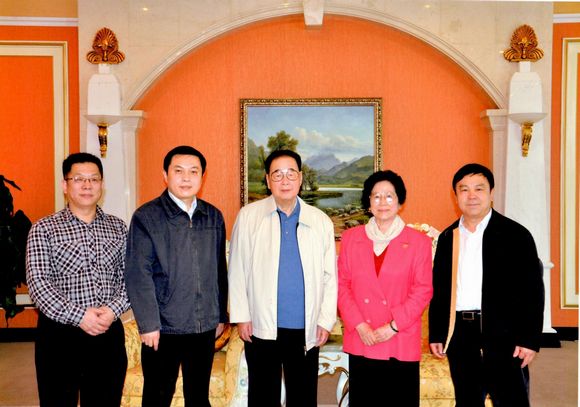 老哥俱乐部-老哥必备的交流社区