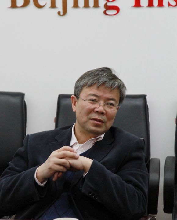 老哥俱乐部-老哥必备的交流社区