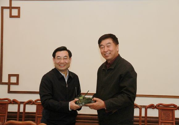 老哥俱乐部-老哥必备的交流社区