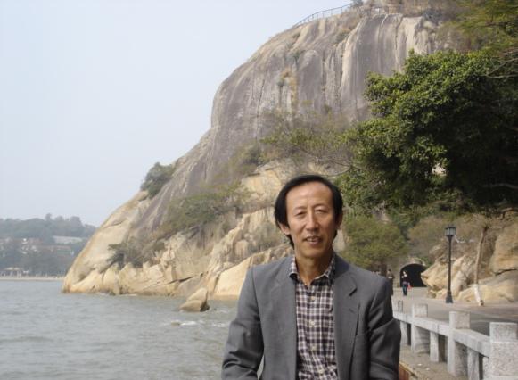 老哥俱乐部-老哥必备的交流社区