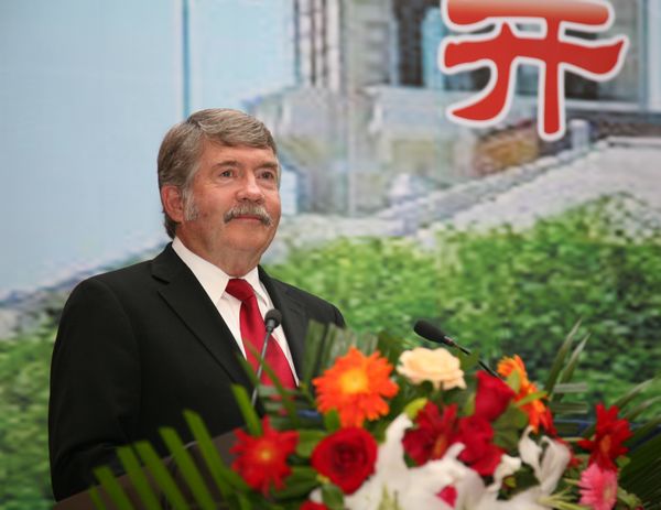 老哥俱乐部-老哥必备的交流社区