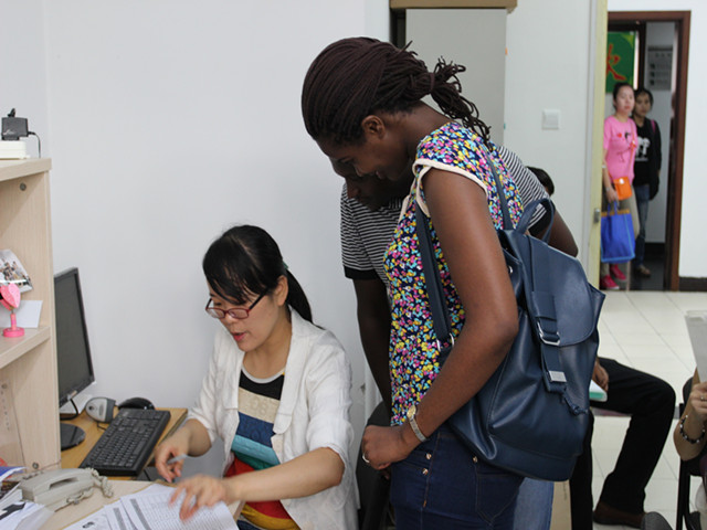 老哥俱乐部-老哥必备的交流社区