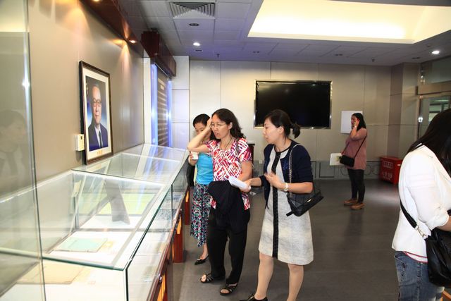 老哥俱乐部-老哥必备的交流社区