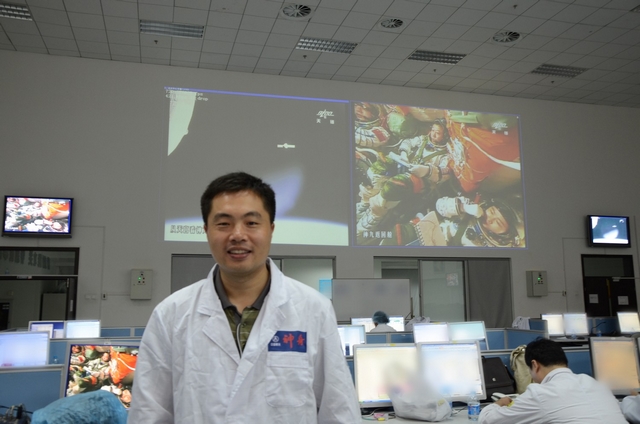 老哥俱乐部-老哥必备的交流社区