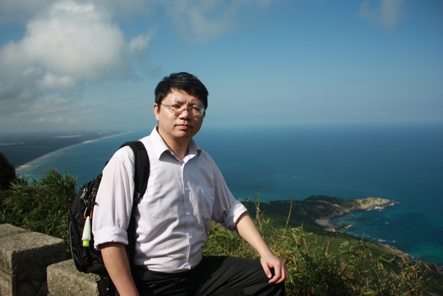 老哥俱乐部-老哥必备的交流社区