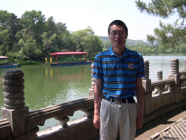 老哥俱乐部-老哥必备的交流社区