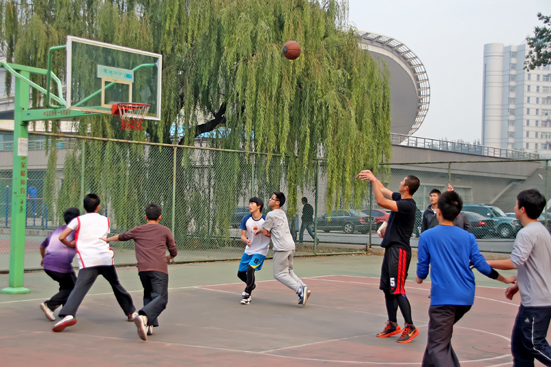 老哥俱乐部-老哥必备的交流社区