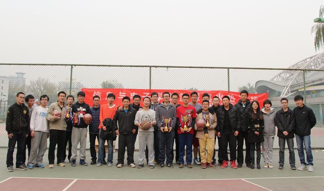 老哥俱乐部-老哥必备的交流社区