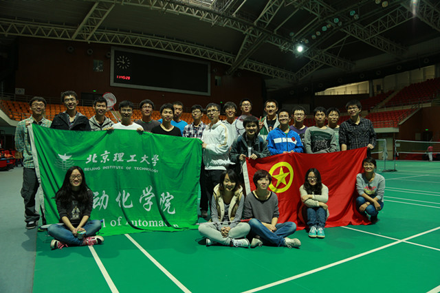 老哥俱乐部-老哥必备的交流社区