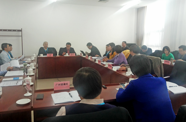 老哥俱乐部-老哥必备的交流社区