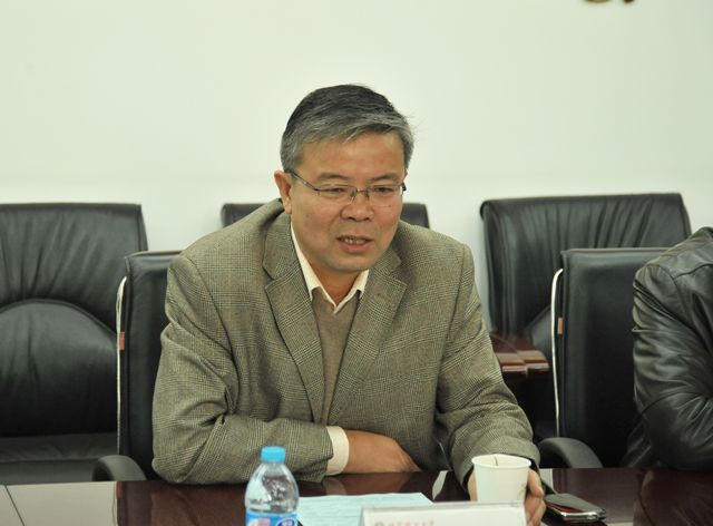 老哥俱乐部-老哥必备的交流社区