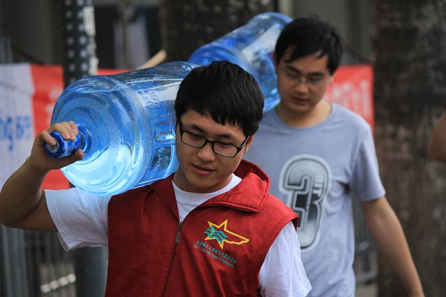 老哥俱乐部-老哥必备的交流社区