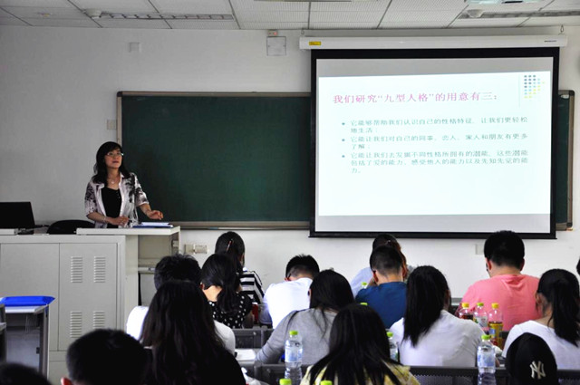 老哥俱乐部-老哥必备的交流社区